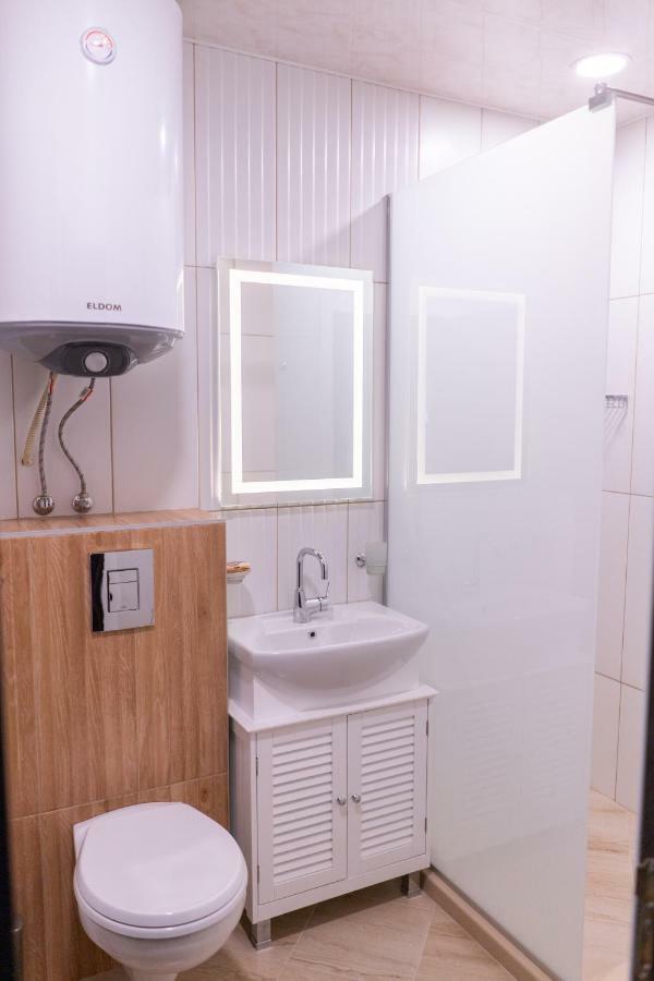 La Familia Apartments Варна Екстер'єр фото